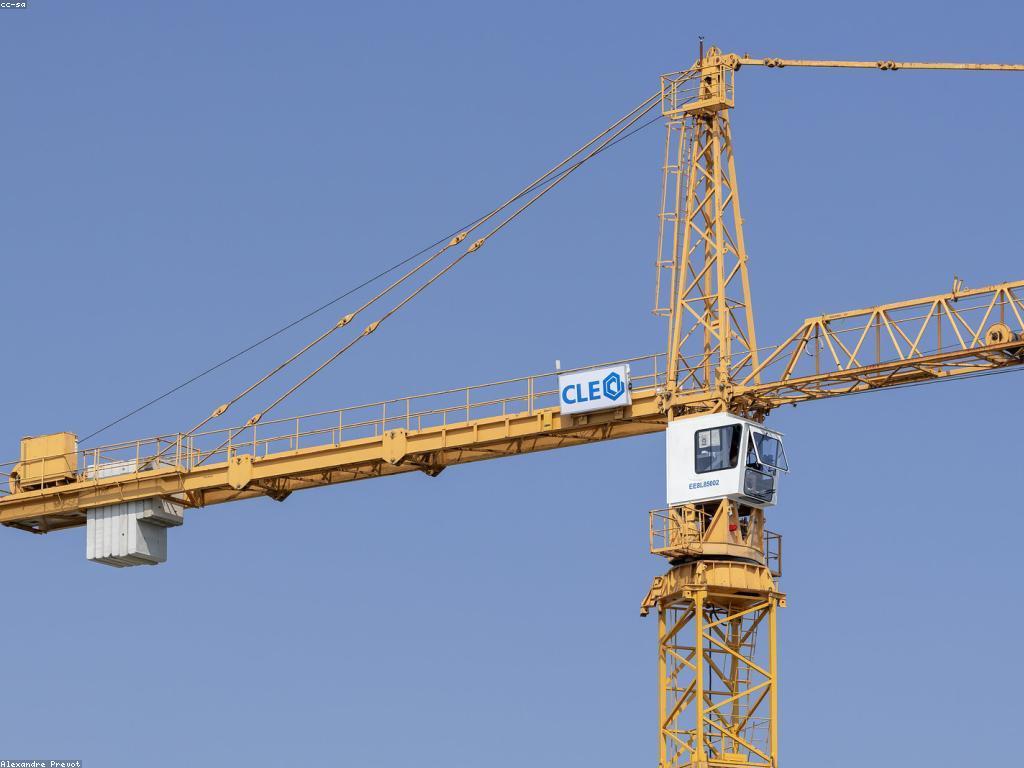 សារៈសំខាន់នៃសំណុំបែបបទស្លត